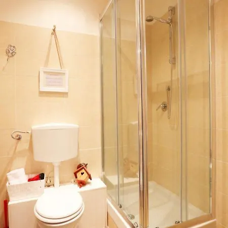 Guest house Coral