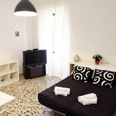 Guest house Coral